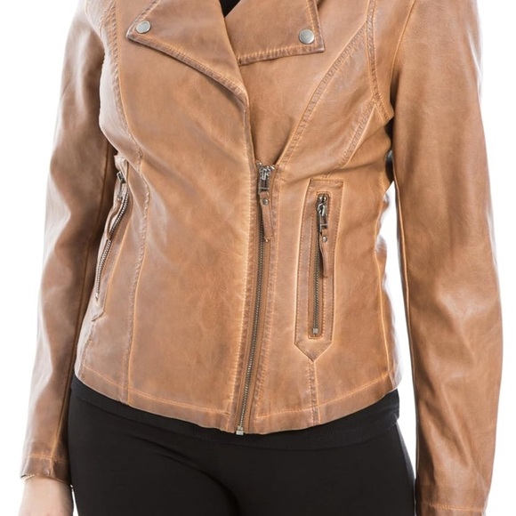 Max Studio Jackets & Blazers - Max Studio Tan Leather Moto Jacket Fitted Silhouette